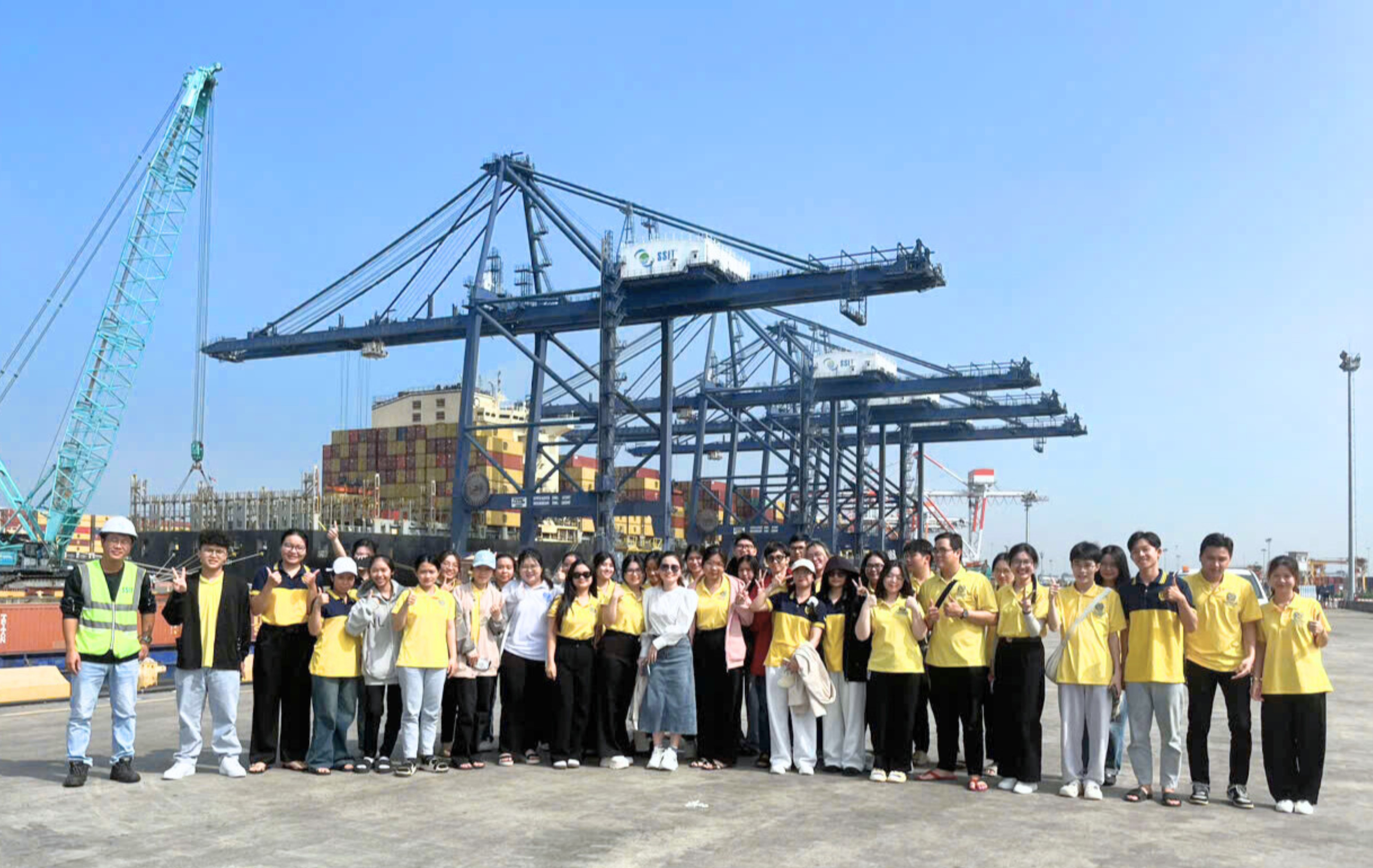 PORT – TOUR FOR STUDENTS FROM BA RIA - VUNG TAU UNIVERSITY (BVU) AND HO CHI MINH CITY UNIVERSITY OF TECHNOLOGY AND EDUCATION (HCM UTE) AT SSIT - DECEMBER 2024